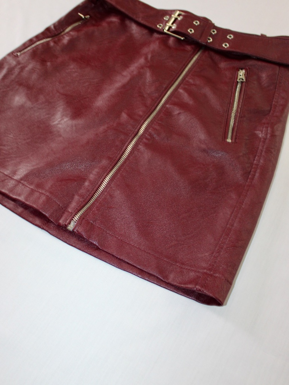 Topshop Oxblood Faux Leather Belted Mini Skirt Size 8 Tall